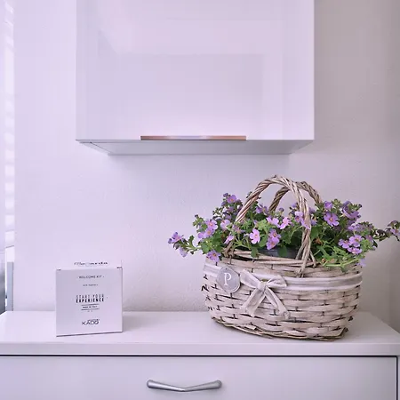 The - Regarda Travel * Bardolino