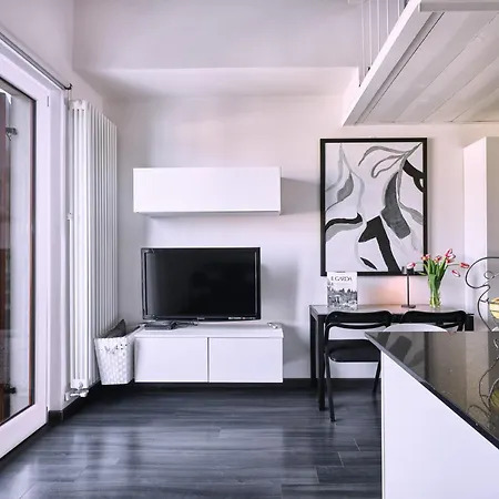 Apartament The - Regarda Travel