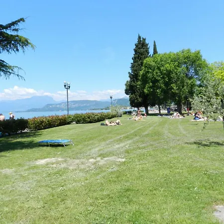 The - Regarda Travel Lägenhet Bardolino